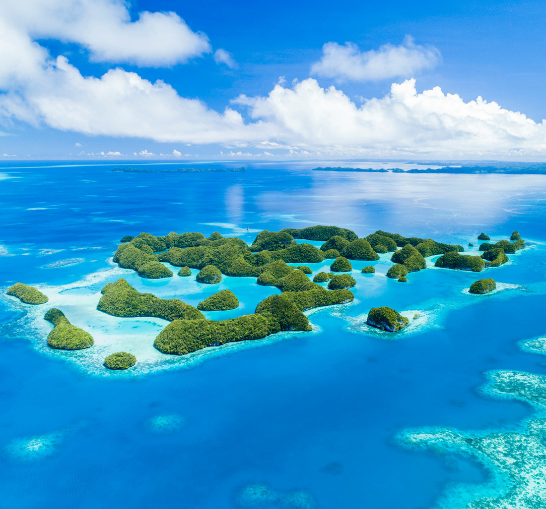 Ein Blick auf kleine Inseln.