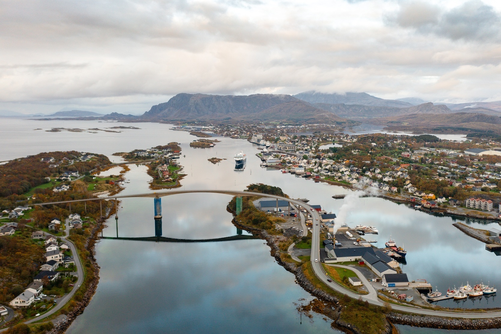 Bronnoysund aus der Vogelperspektive