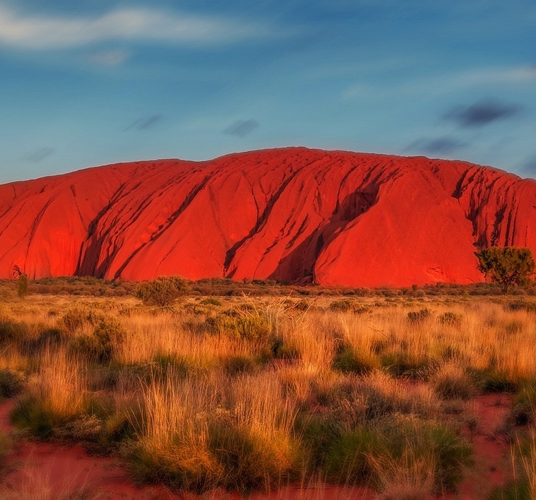 Ein gewaltiger Sandsteinmonolith in Australien.
