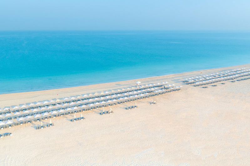 Strand des Rixos Premium Saadiyat