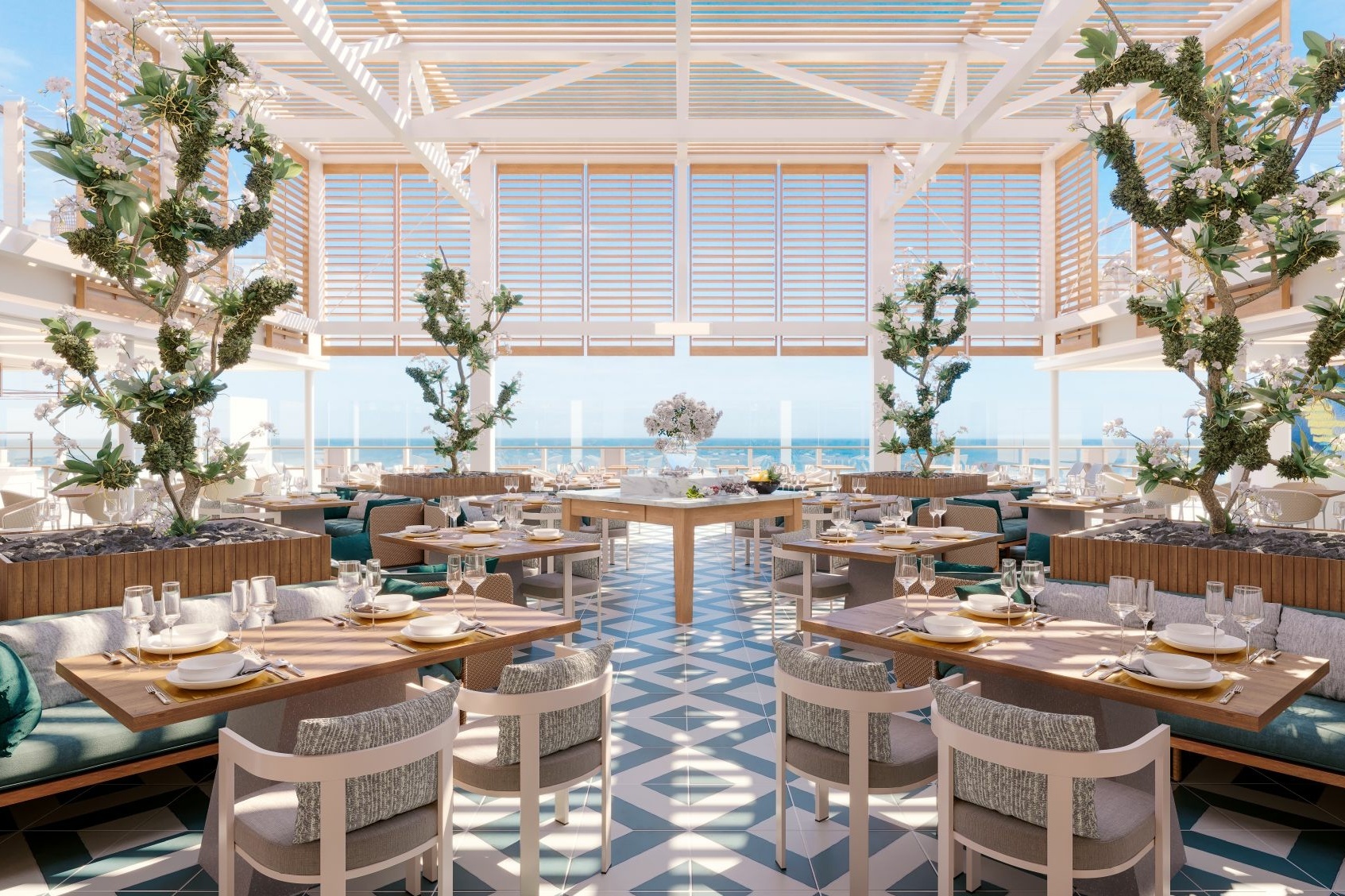 Ein schön dekoriertes Restaurant auf einem Schiff.