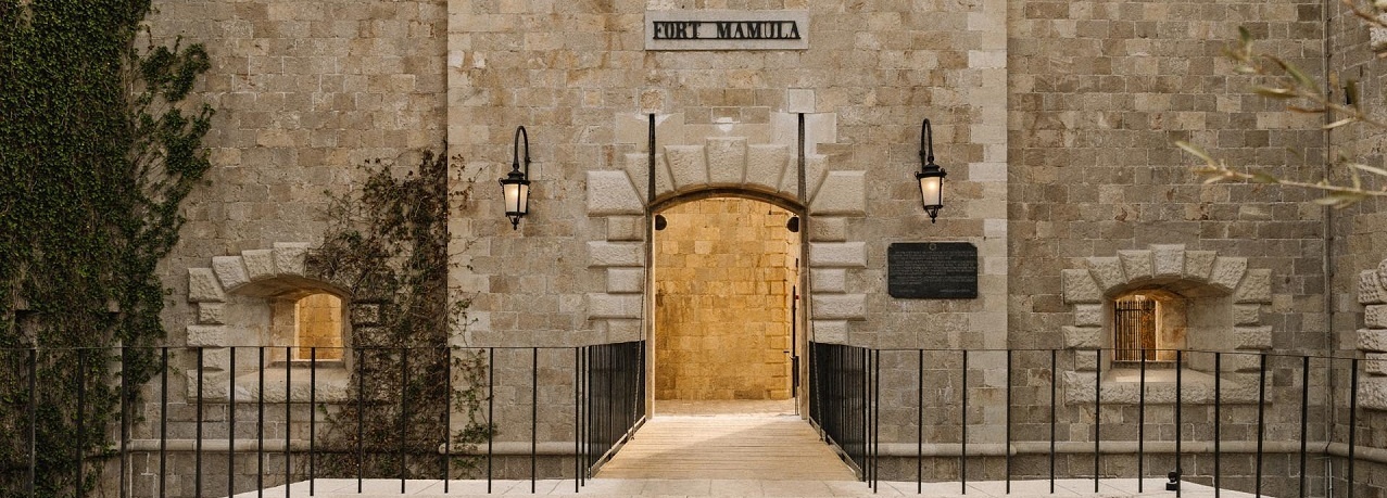 Blick auf das Hotel Fort Mamula.