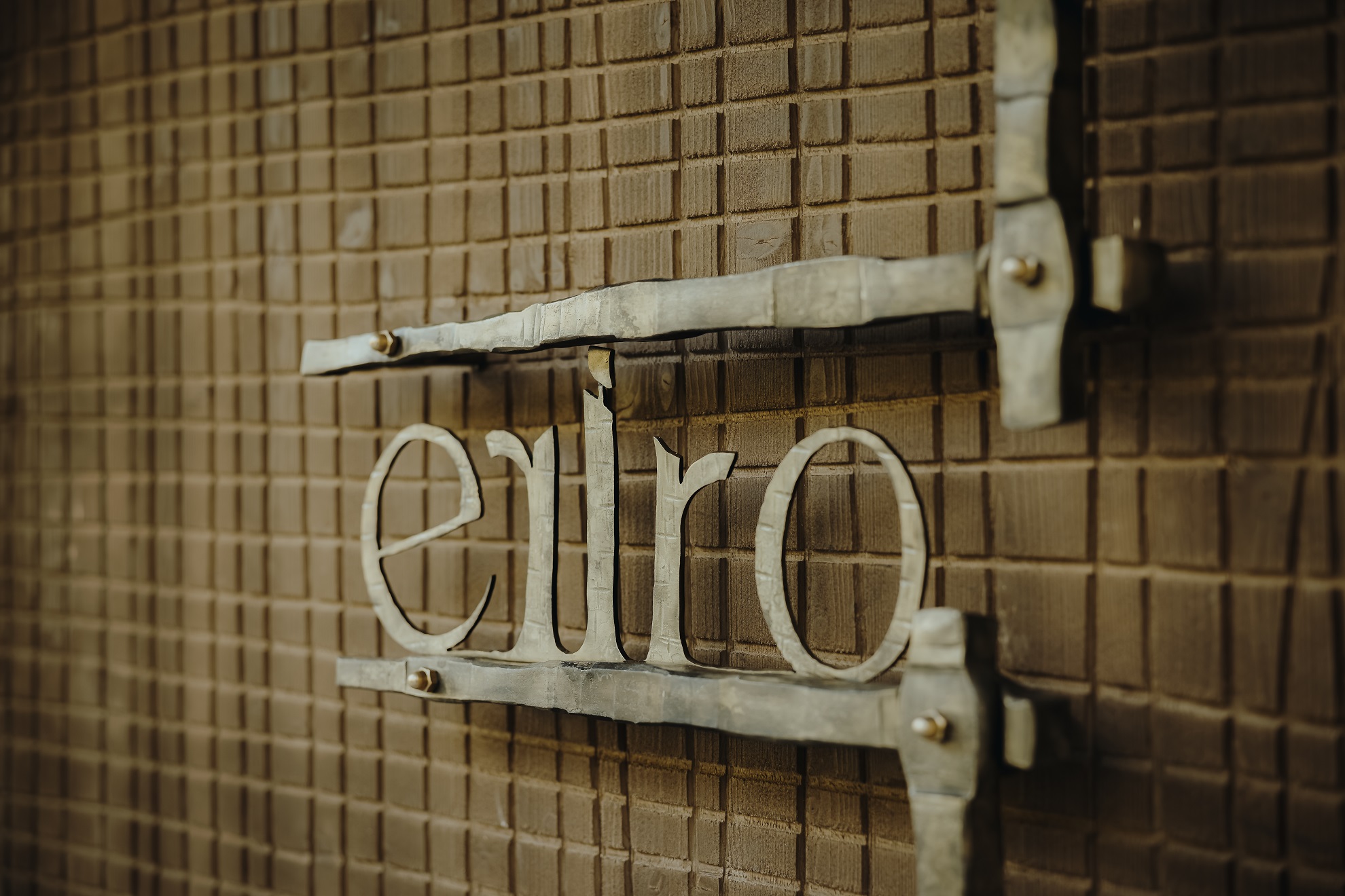 Eriro Alpine Hideaway Namensschild