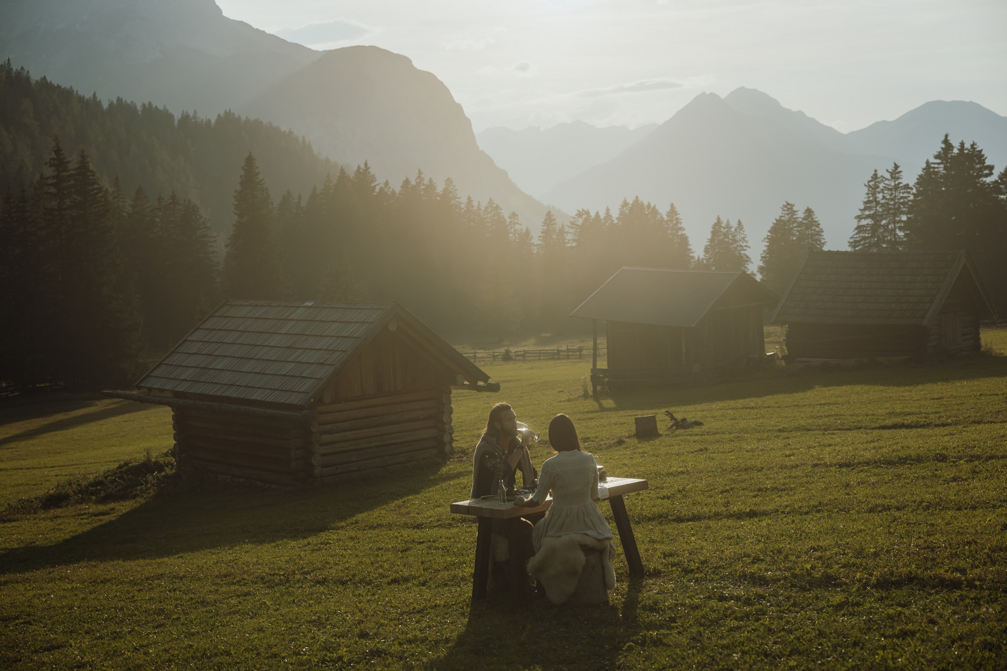 Eriro Alpine Hideaway Wiesen Picknick